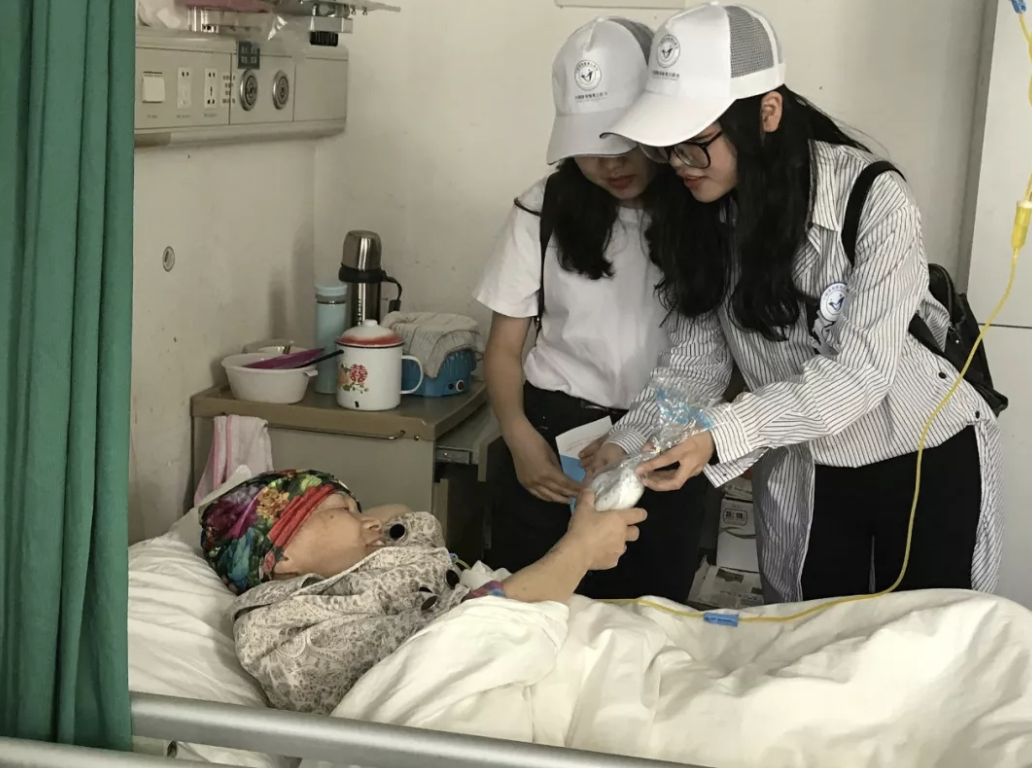 6da355320bde01a859e6a42238064f39