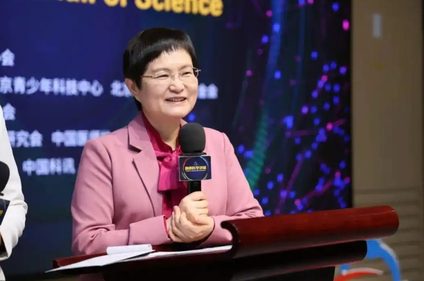 fde42fe3c4109444e82a4a6c555d1fdd